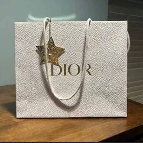 Dior Gold and White Luxury Gift Tote Bag w/ DIOR engraved ⭐️ and Tissue - Picture 1 of 9